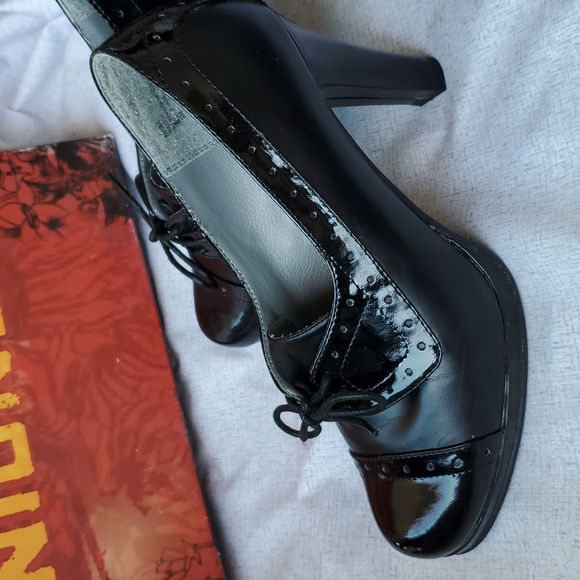 Cute Heels - Picture 8 of 8